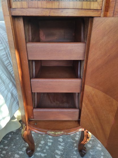 Full Size Inlay Mahogany Bedroom Suite - Image 10