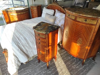 Full Size Inlay Mahogany Bedroom Suite