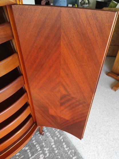 Full Size Inlay Mahogany Bedroom Suite - Image 9