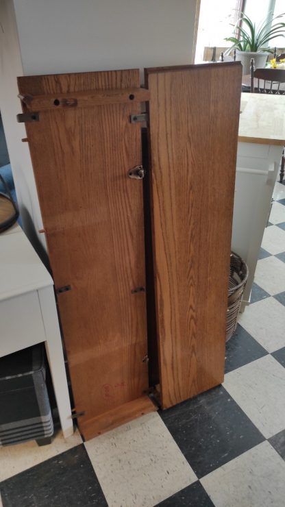 5 Piece Oak Pedestal Table With Two Boards And Pads - Image 3