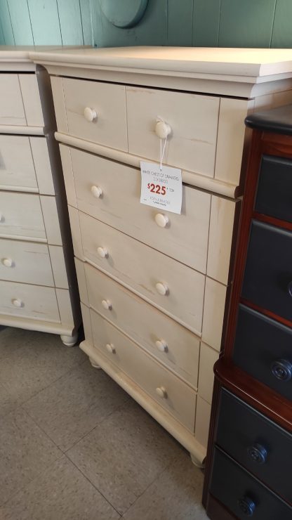 White Chest Of Drawers