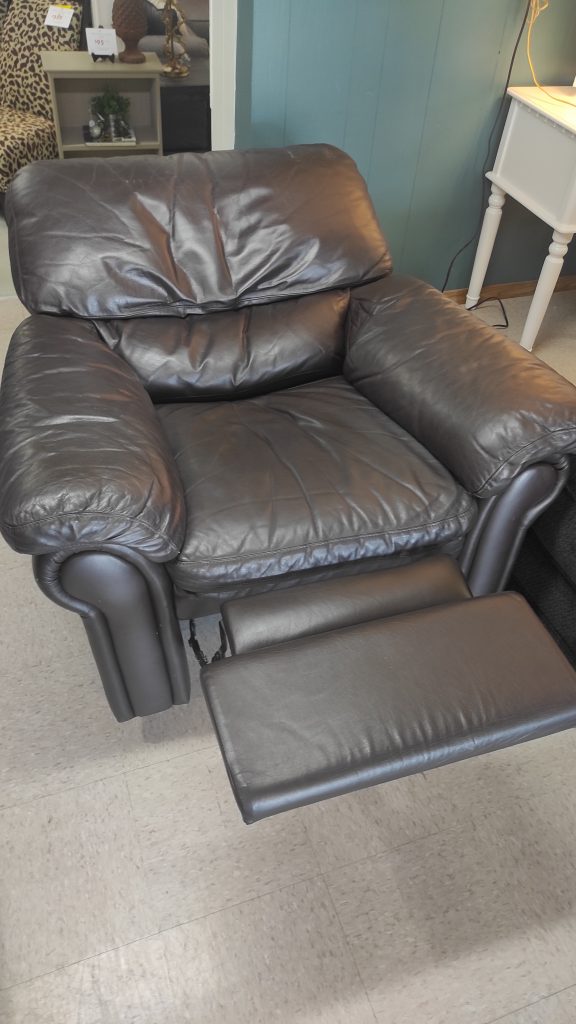 ETHAN ALLEN LEATHER POWER RECLINER