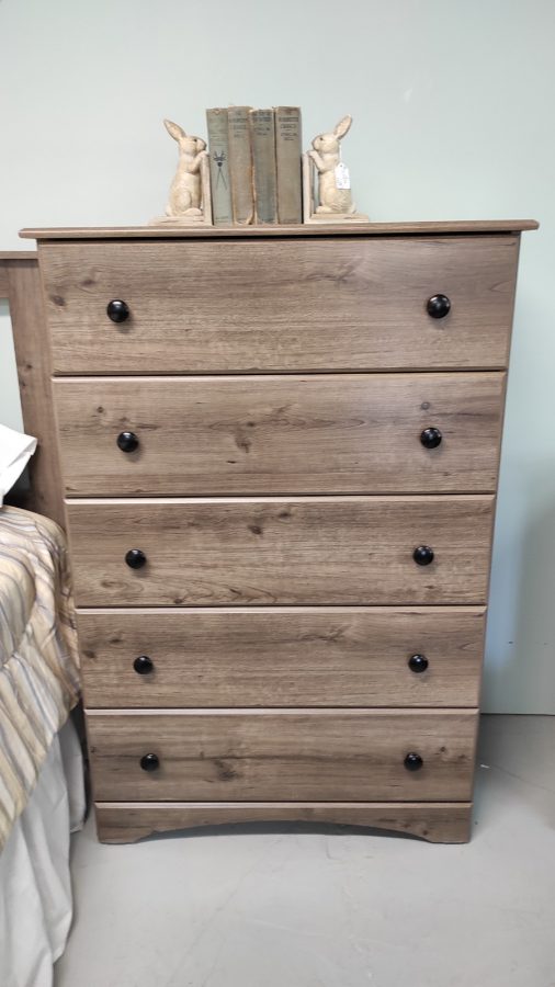 Weathered Gray Chest Of Drawers Roth & Brader Furniture