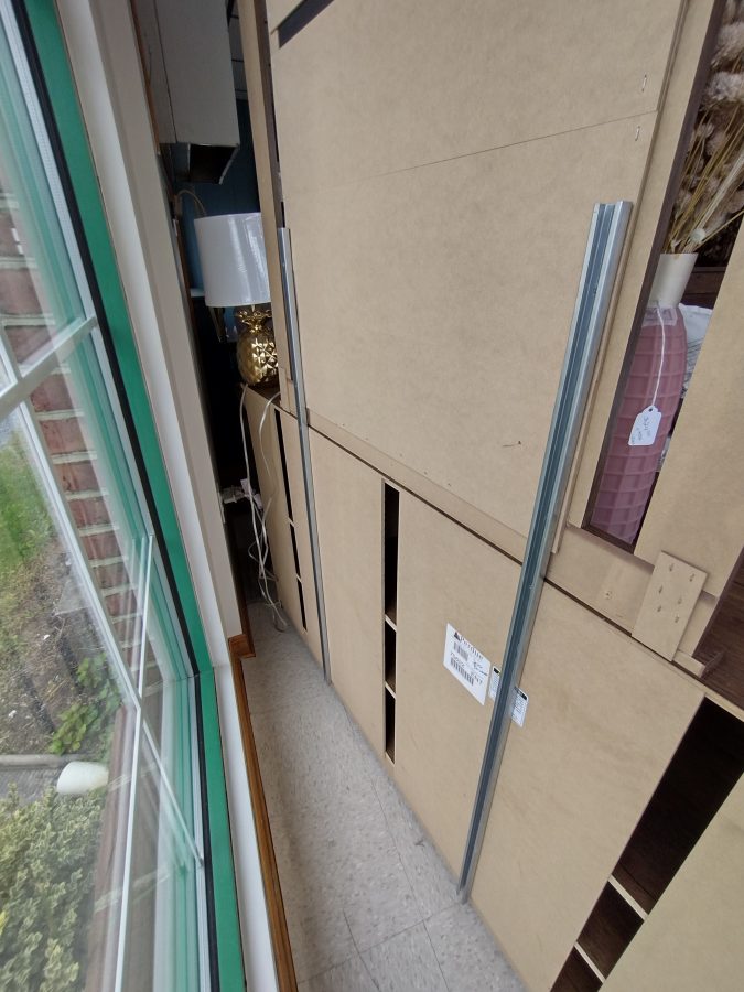 Mirror Support Rail Set Roth & Brader Furniture