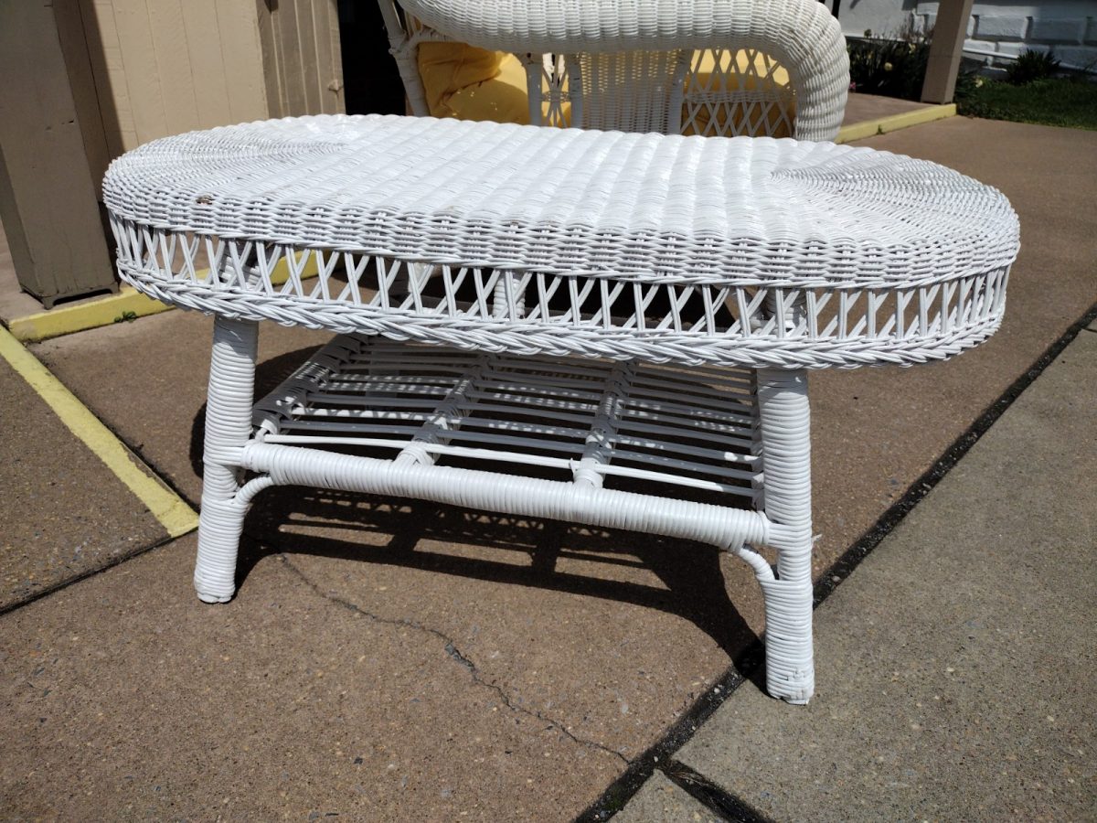 White Wicker Outdoor Coffee Table Roth & Brader Furniture