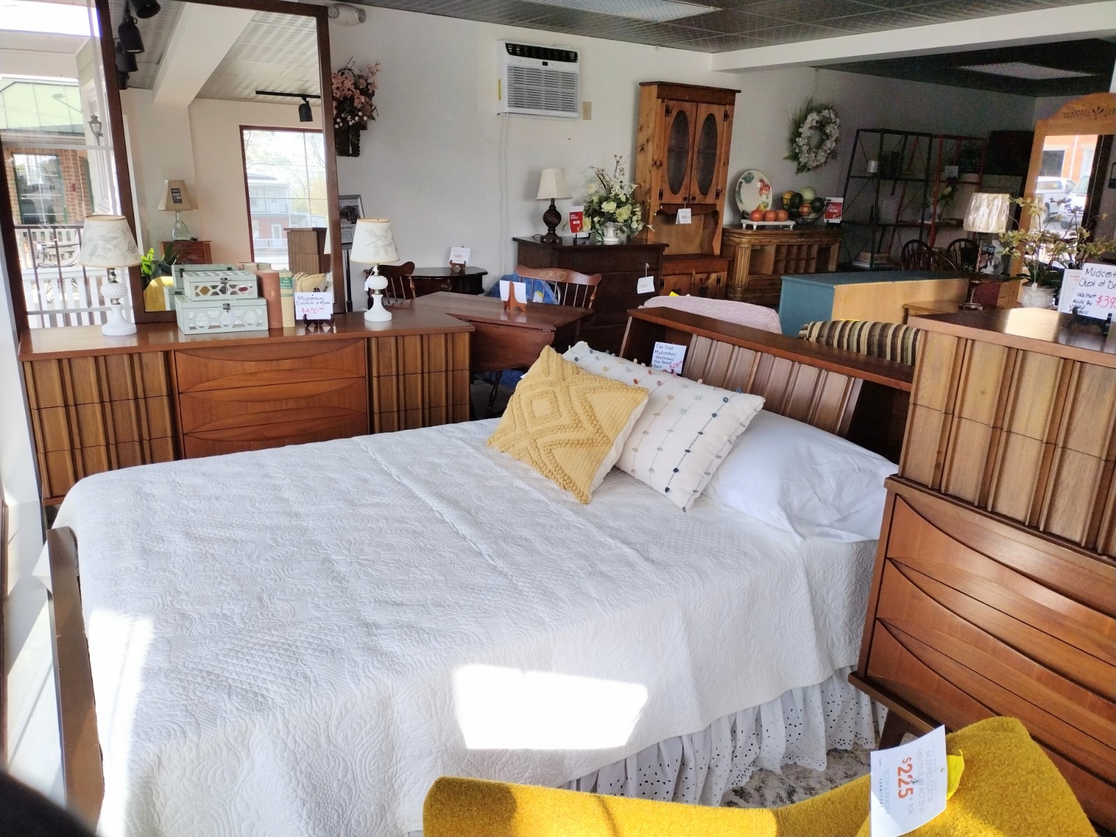 Midcentury Modern Full Size Bedroom Suite