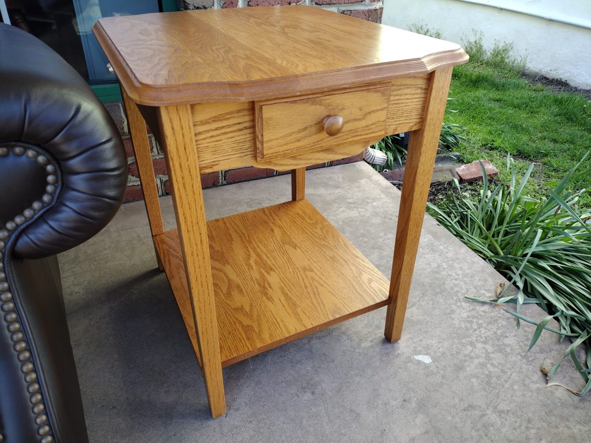 Real Wood Oak End Table W Drawer Roth & Brader Furniture