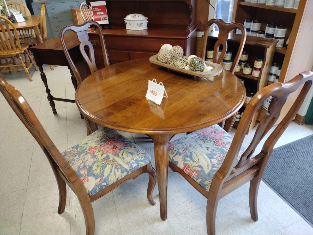 Ethan Allen Table, 4 Chairs, 2 Boards | Roth & Brader Furniture