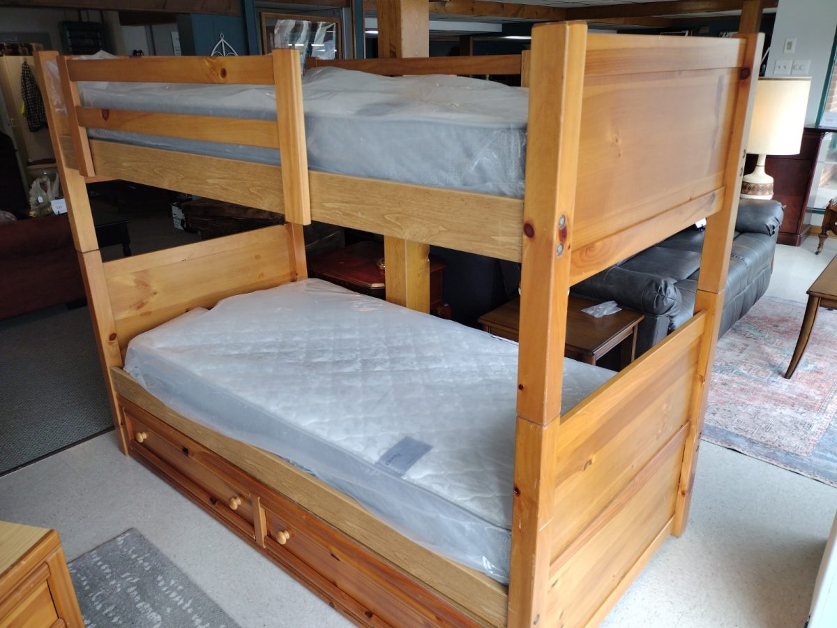 Bunk Bed with 2 Bunkie Boards Roth & Brader Furniture