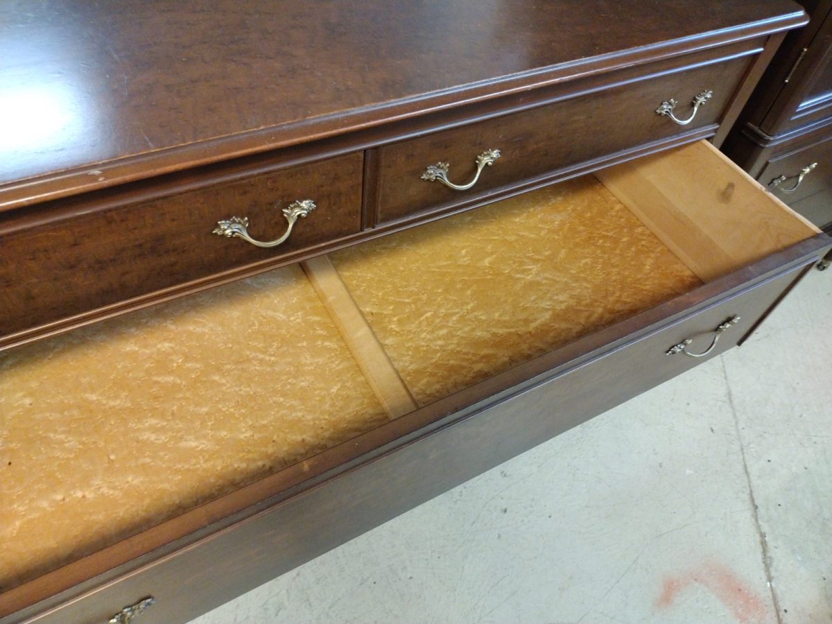 Antique Bird's Eye Maple Bedroom Set Roth & Brader Furniture