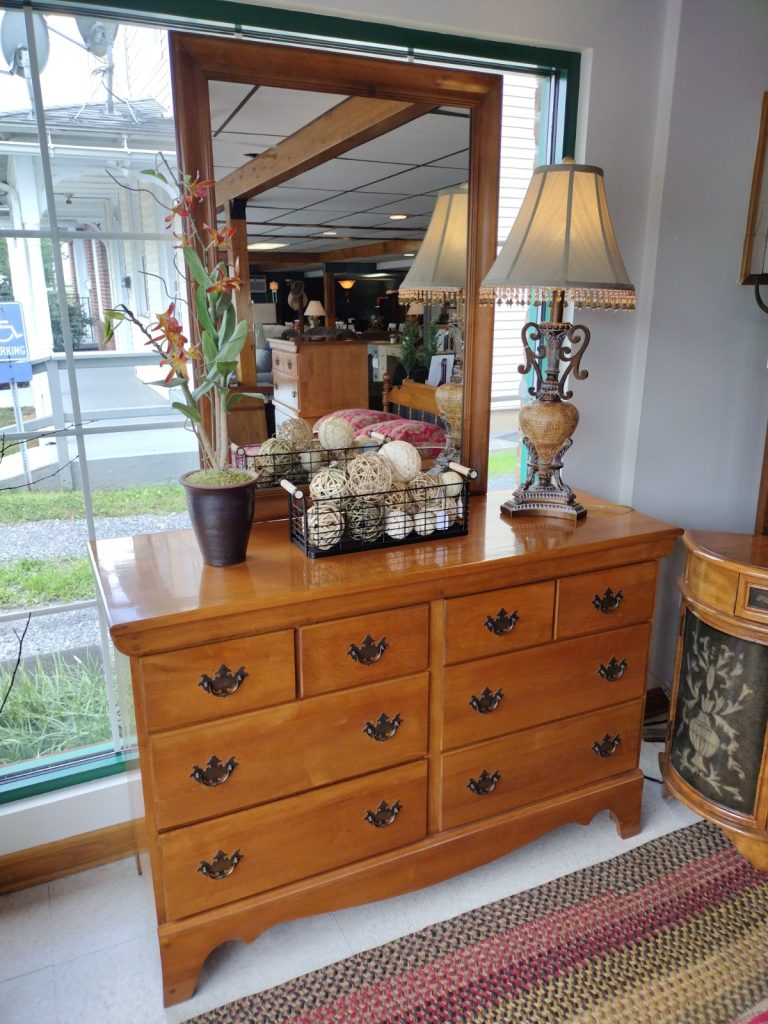 Full Size Rock Maple Bedroom Suite by Randolph House, VT Roth & Brader Furniture