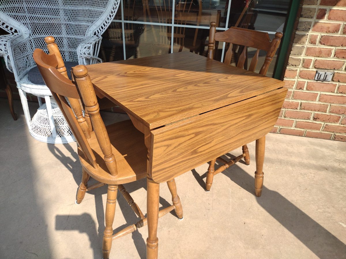 Brown Formica Drop Leaf Table and 2 Chairs Roth & Brader Furniture