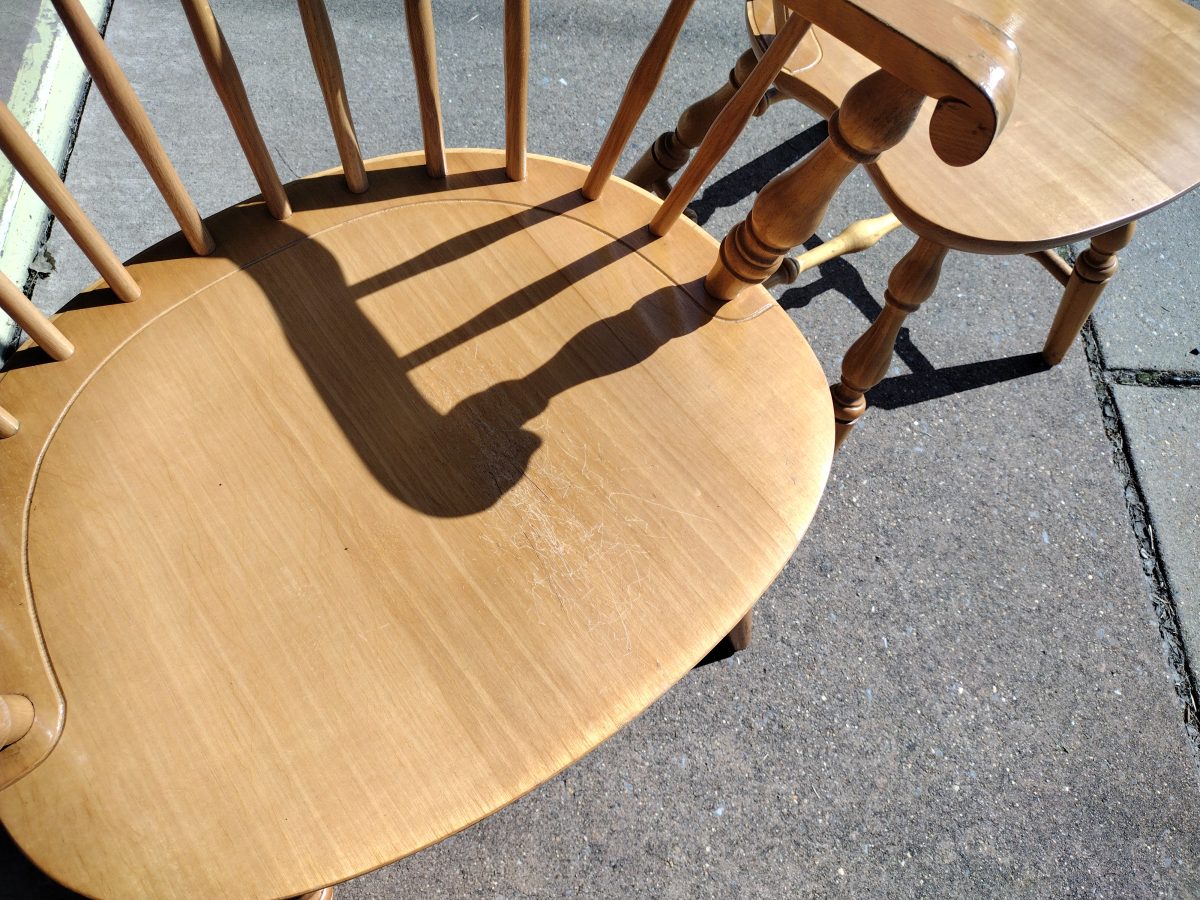 4 Pine Kitchen Chairs, Set Roth & Brader Furniture