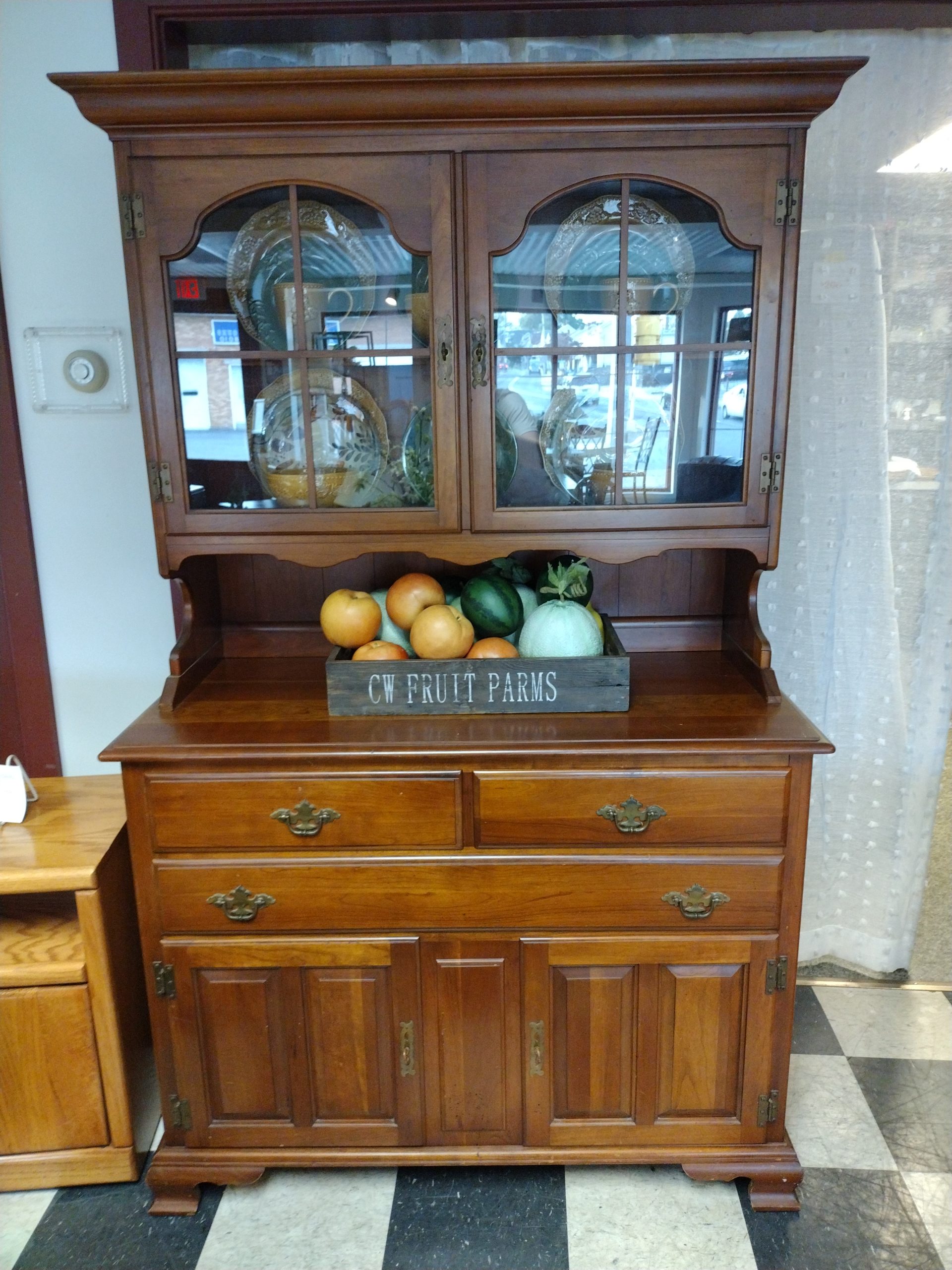 Quality Made! Cherry Dining Hutch Roth & Brader Furniture