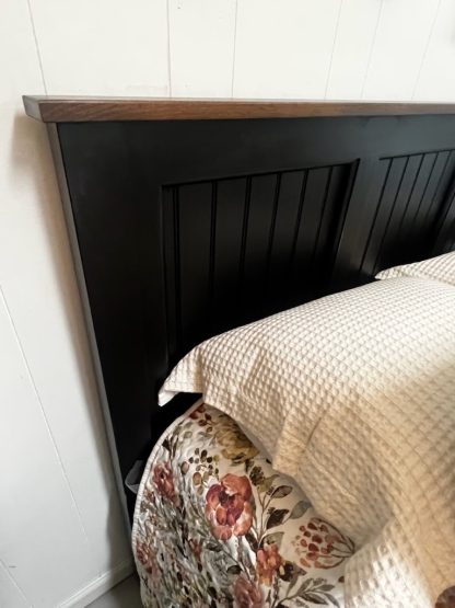 AMISH MADE BLACK & WALNUT STAIN BEDROOM SET - Image 4