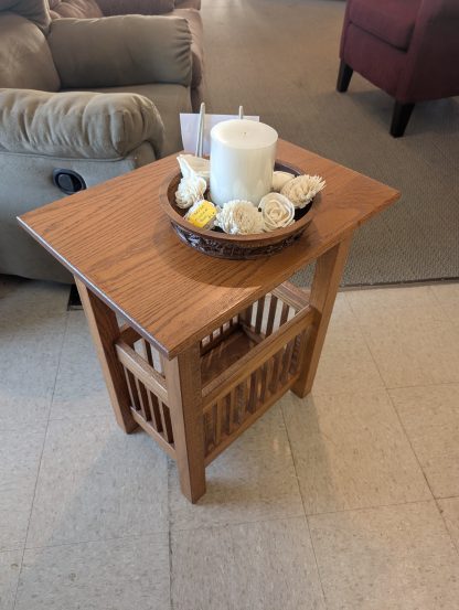 Mission Style Oak End Table with Storage - Image 2