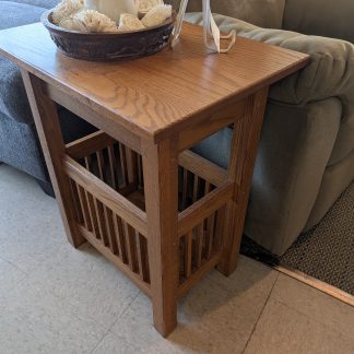 Mission Style Oak End Table with Storage