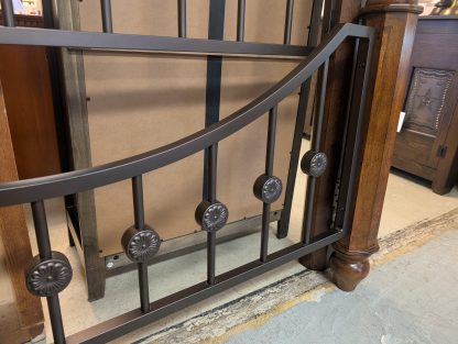 Wood & Metal Queen Bed Set - Image 2