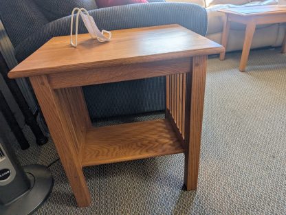 Oak Mission Style End Table - Image 2