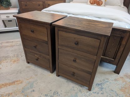 Walnut Brown Queen Size Bedroom Set - Image 4