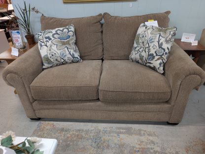 Beige Catnapper Loveseat