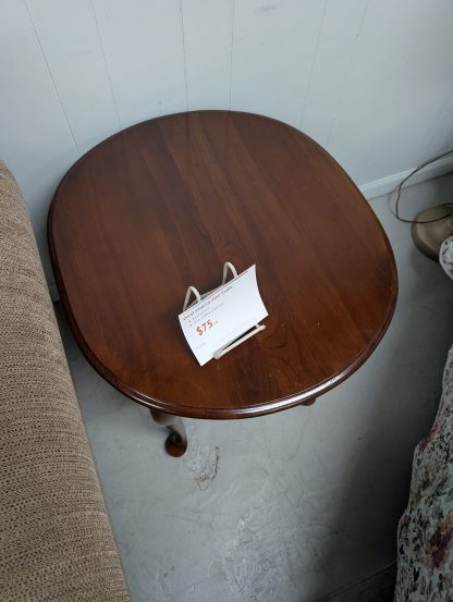 Oval Cherry End Table - Image 2