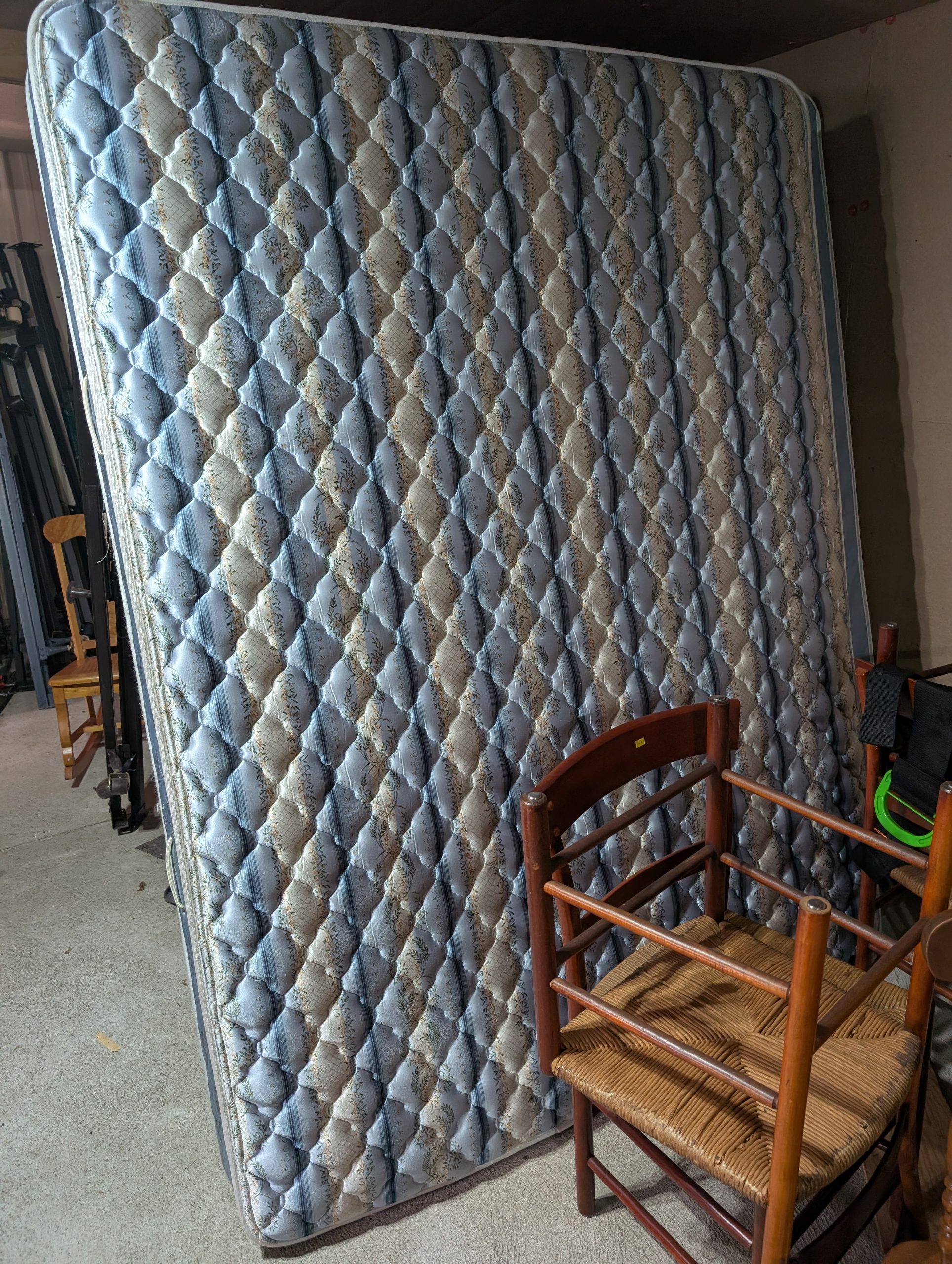 Blue Floral Queen Mattress & Box Set