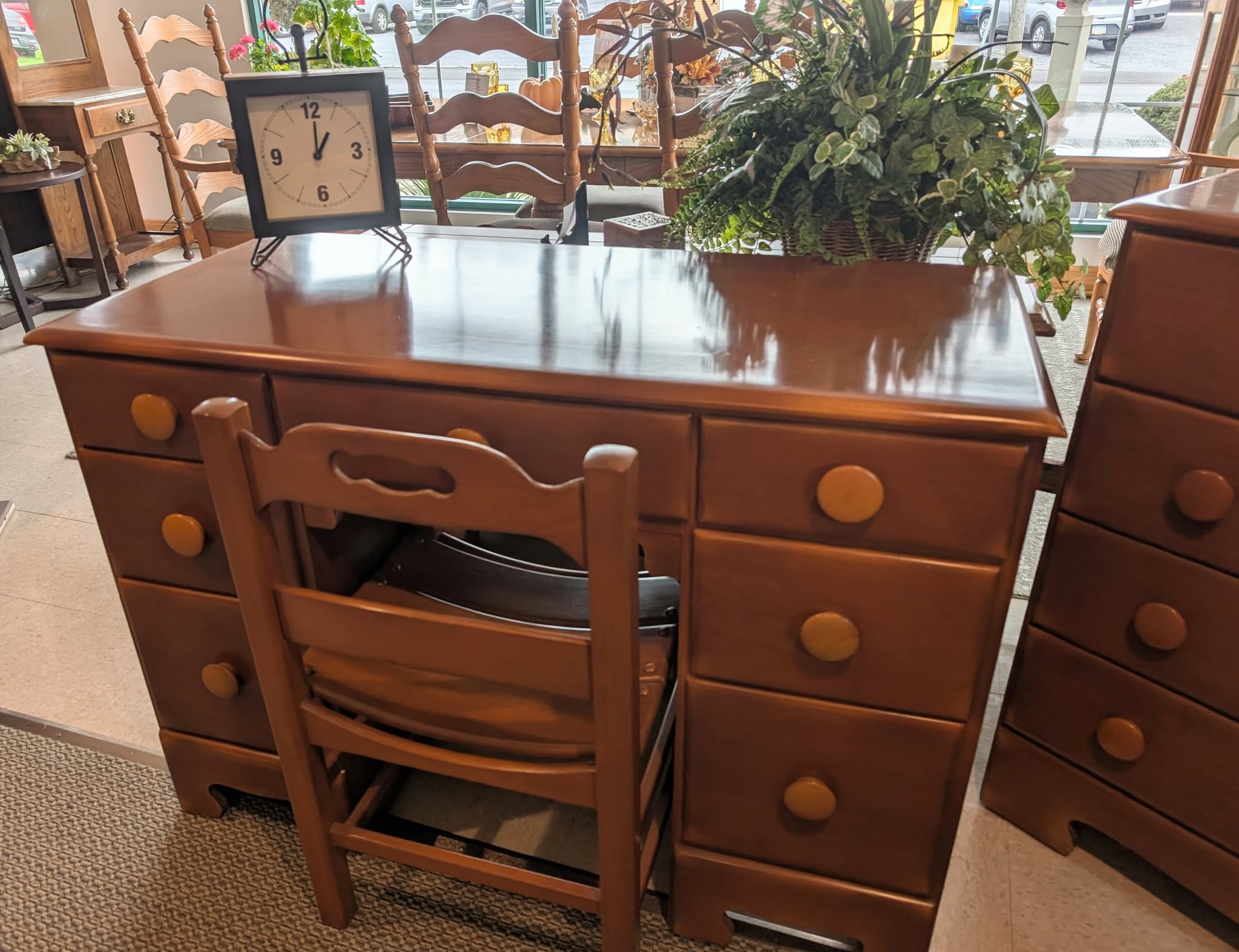 Hardwood Maple Desk & Chair - Image 2