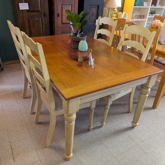 Two Tone Table with 4 Chairs