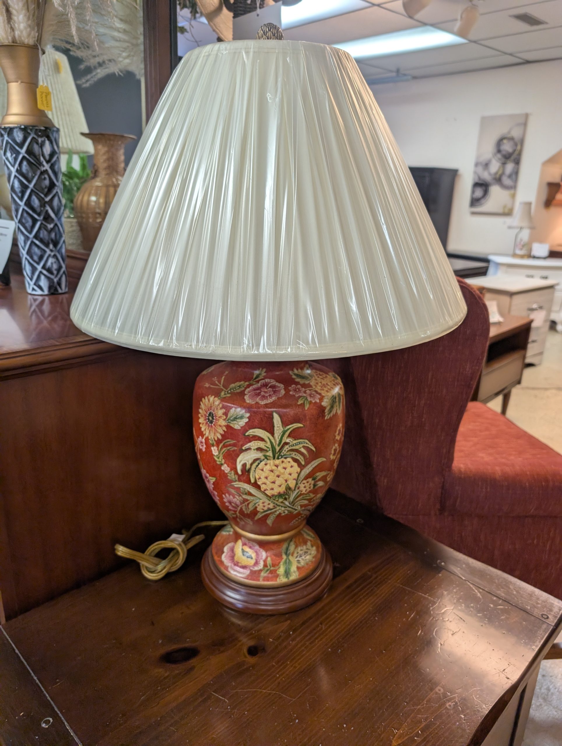 Oriental Accents Brand Pineapple Lamp