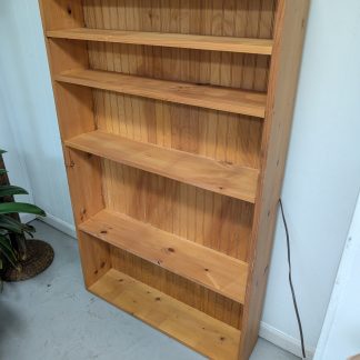 Wooden Pine Shelf