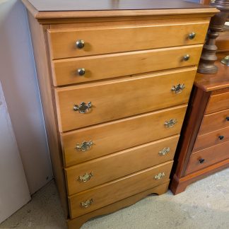 Carolina Maple Chest of Drawers