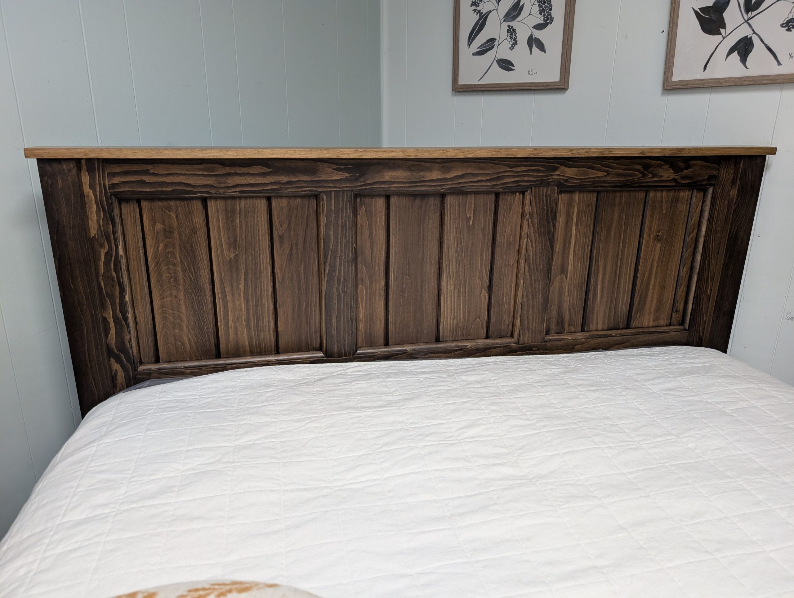 Brown Queen Size Bedroom Set - Image 6