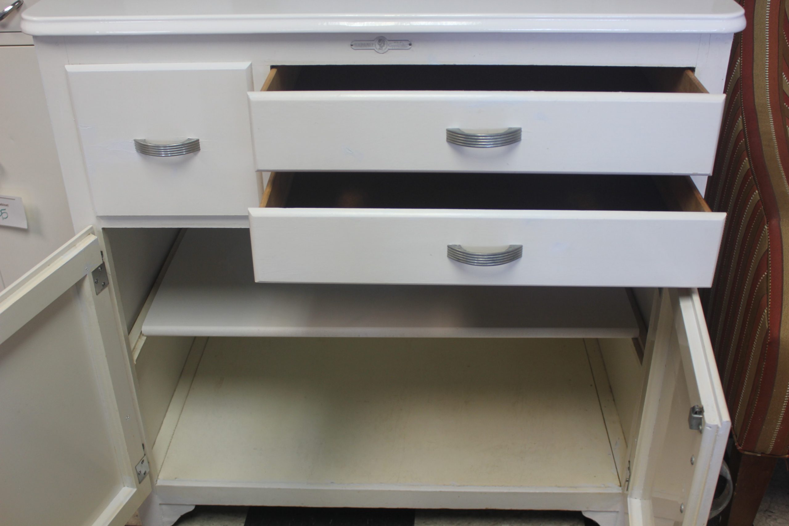 Napanee Coppes Kitchen Cabinet - Image 3