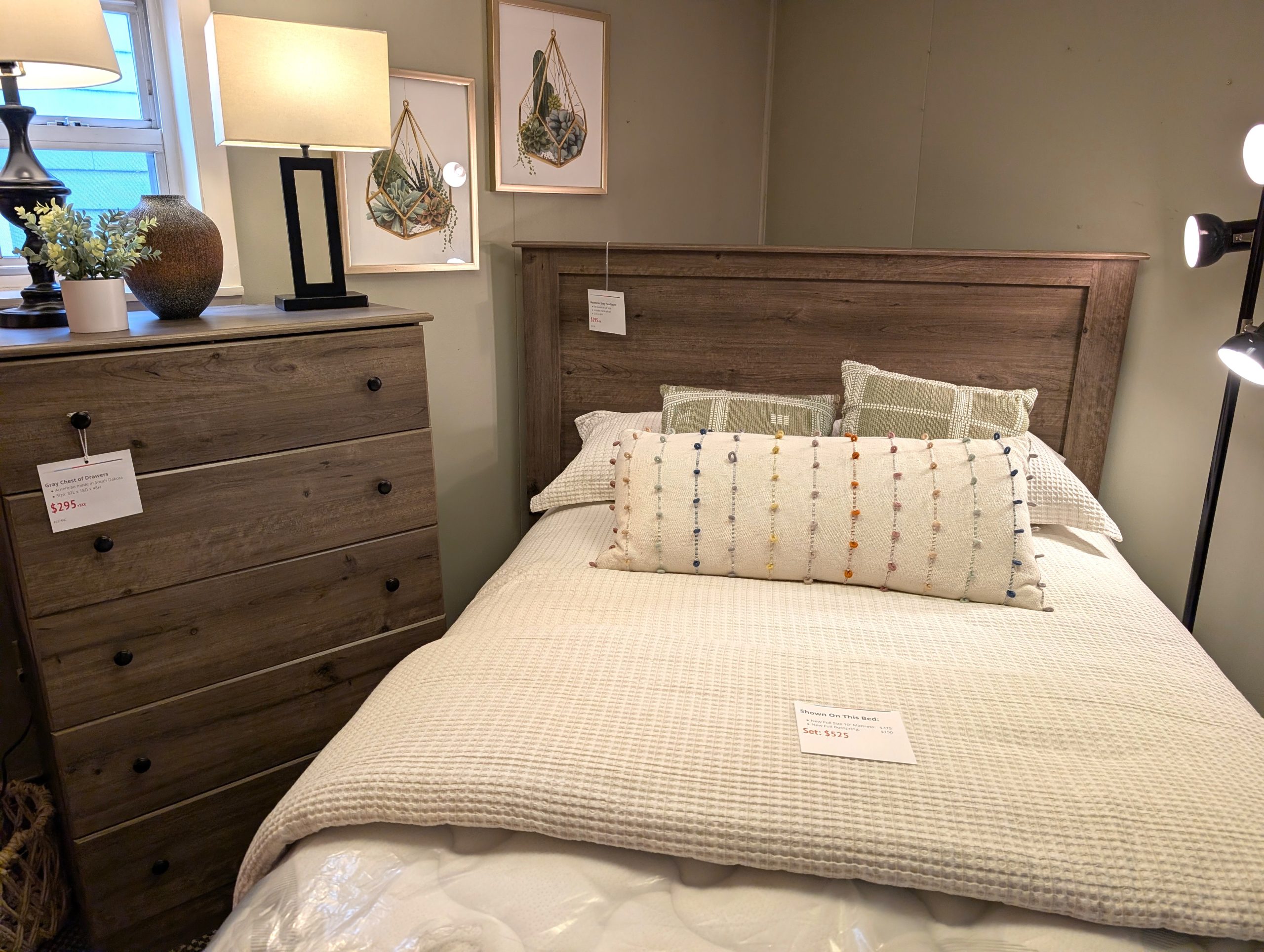 Gray Bedroom Set: Queen or Full