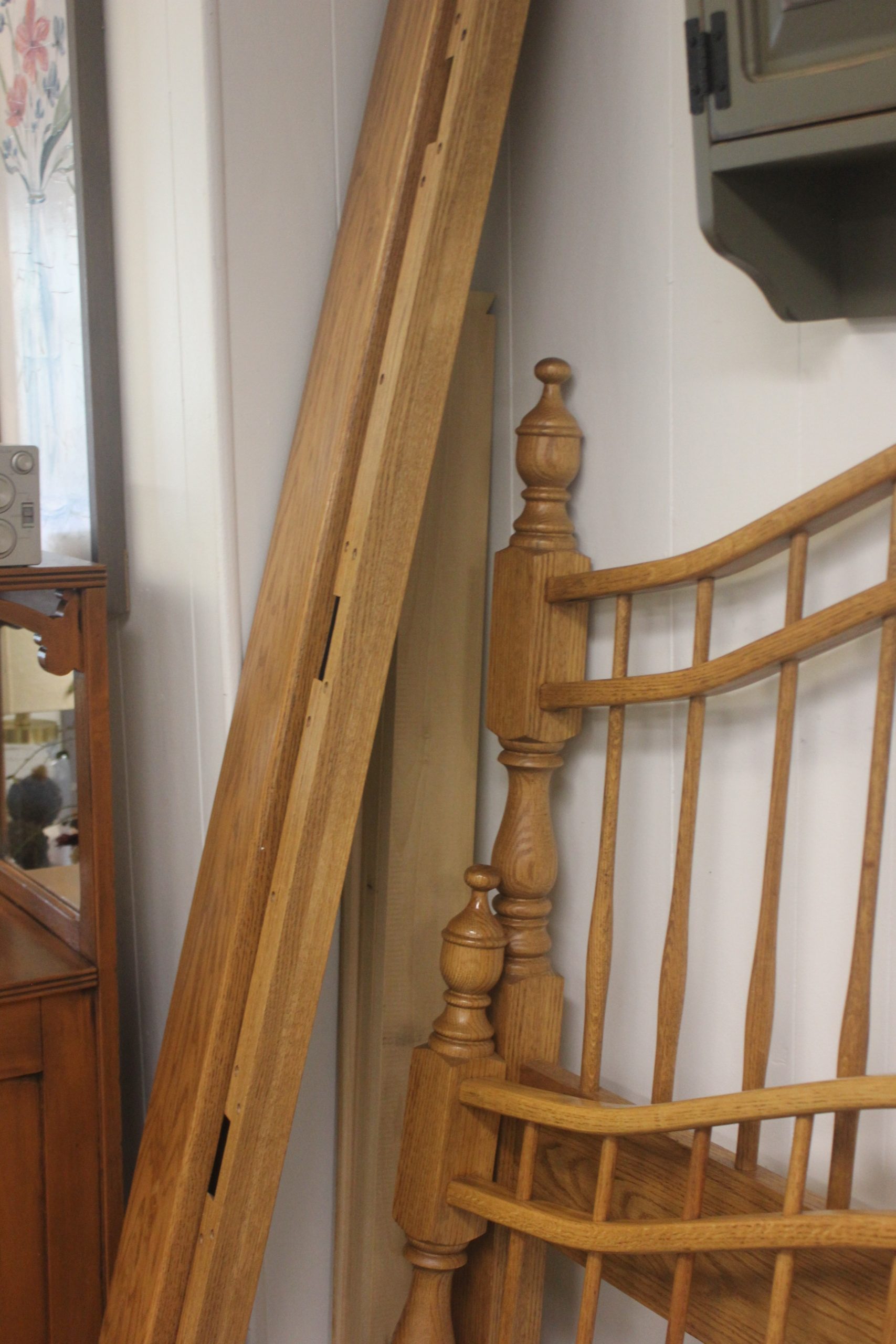 Queen Oak Bed - Image 3