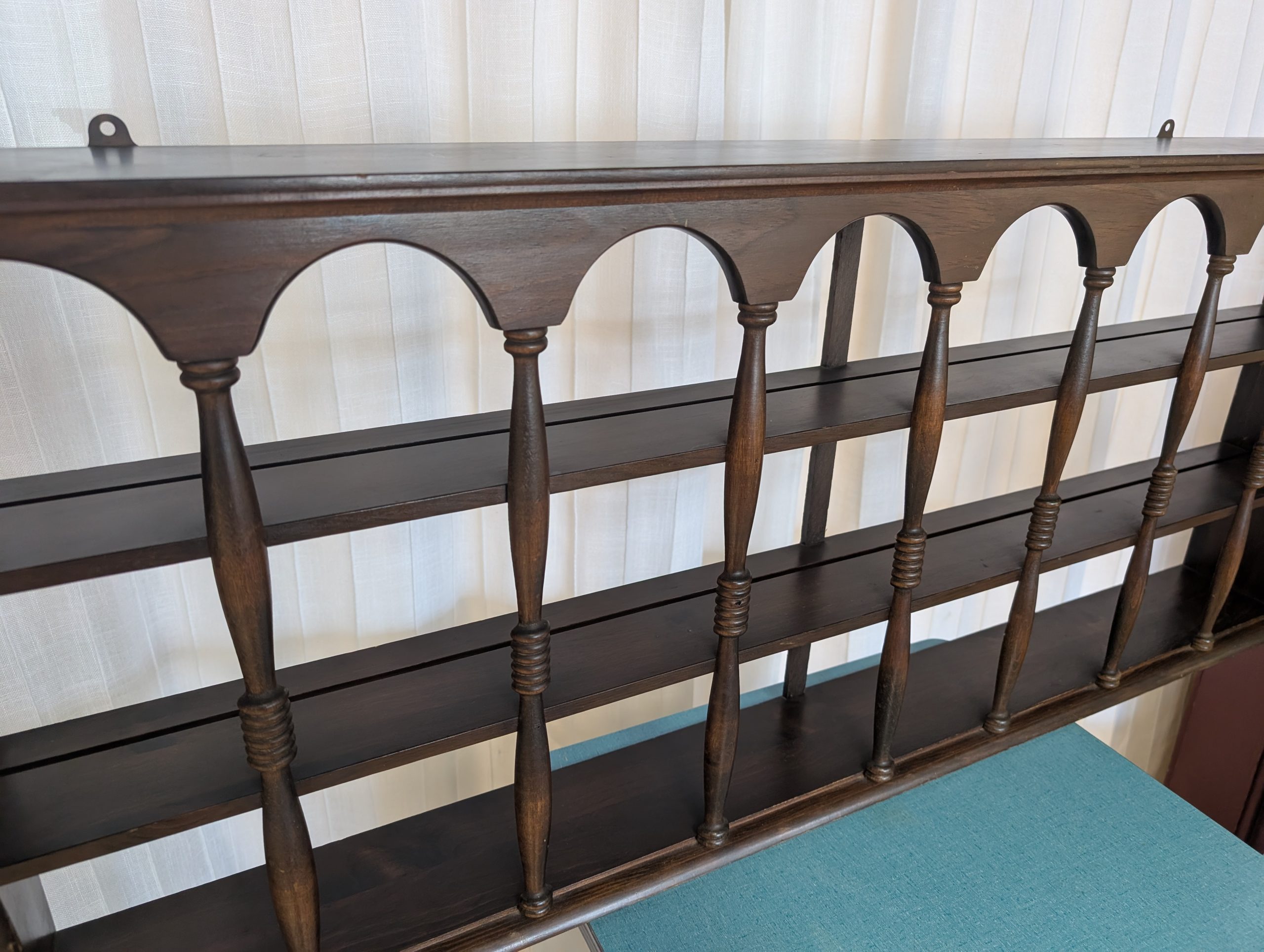 4' Wooden Display Shelf - Image 2