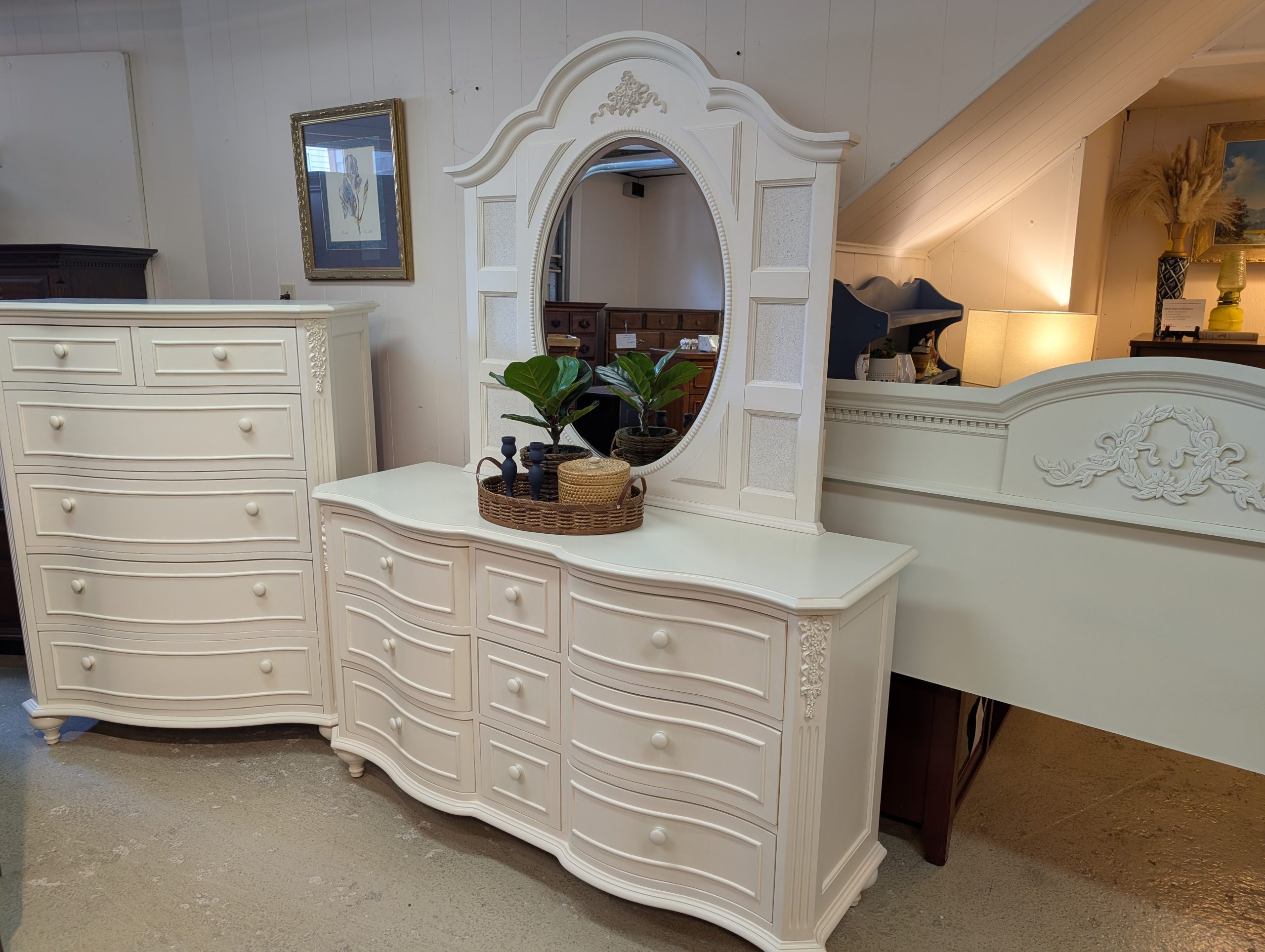 White Bedroom Set