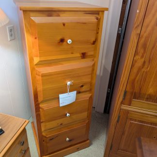 4 Drawer Pine Chest