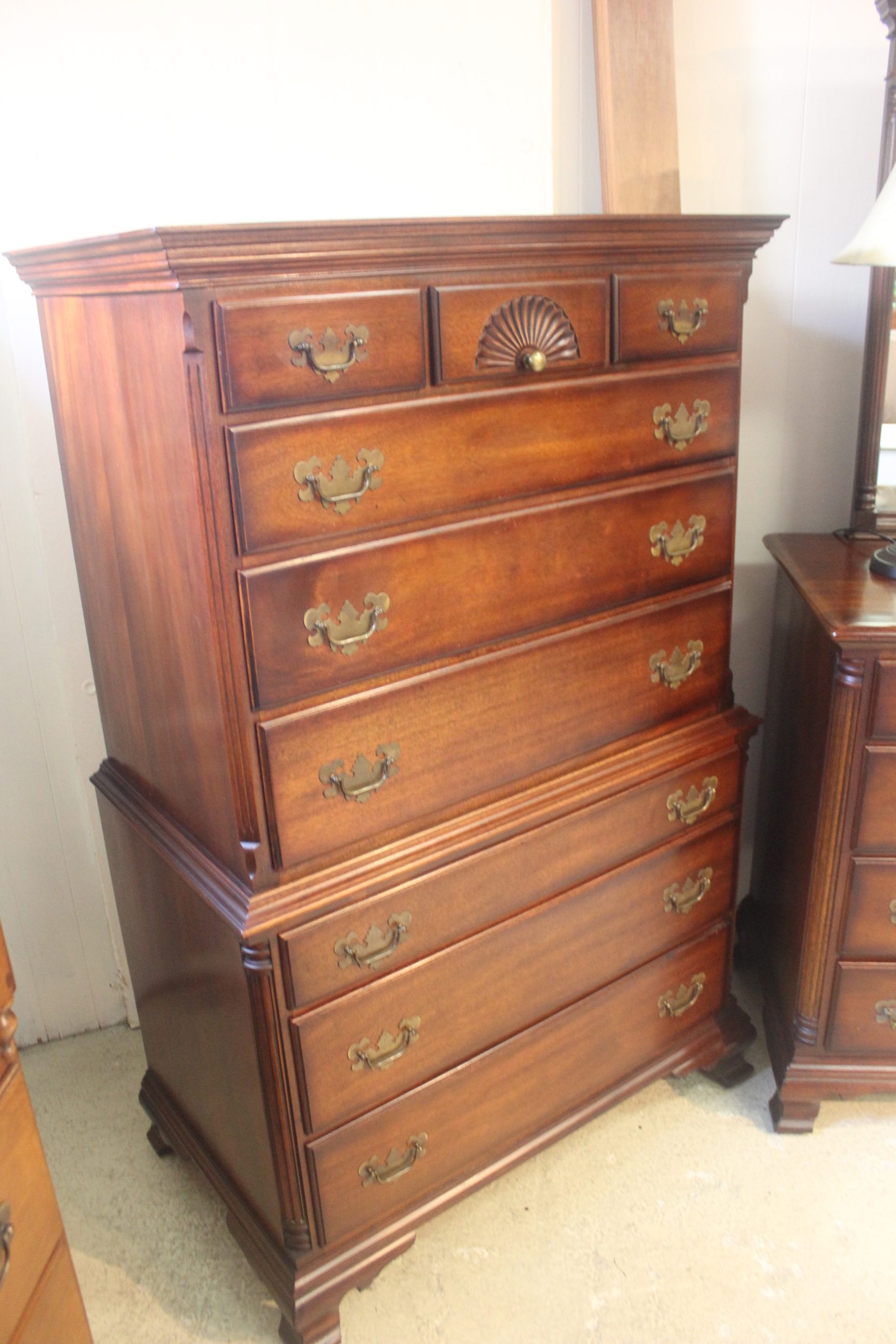 Queen Mahogany Bedroom Set - Image 3
