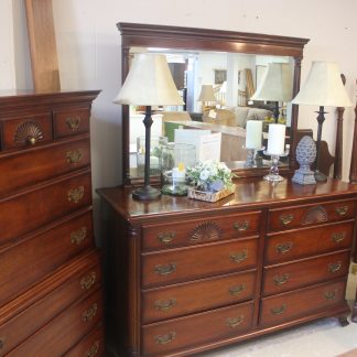 Queen Mahogany Bedroom Set