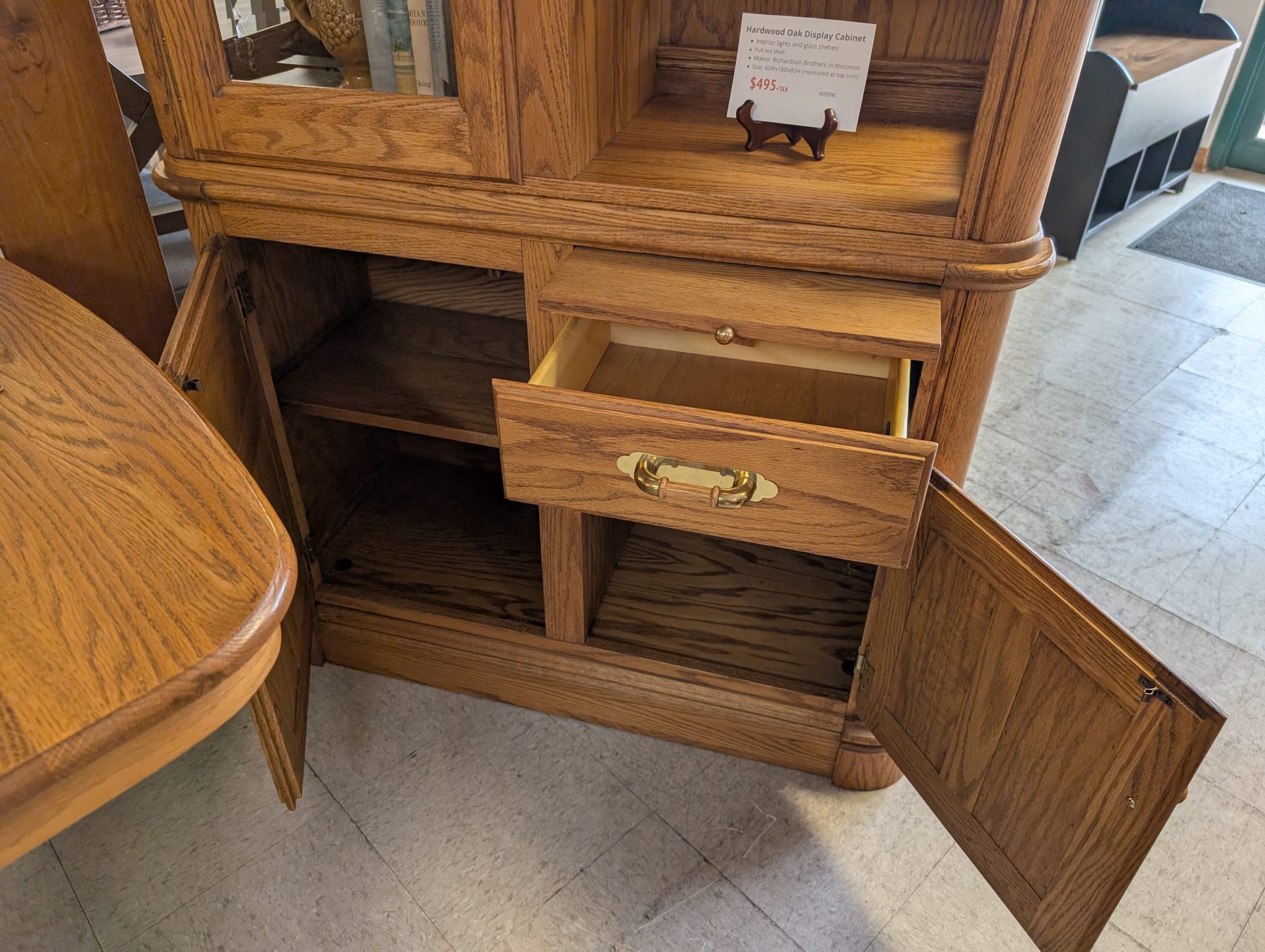 Hardwood Oak Display Cabinet - Image 3