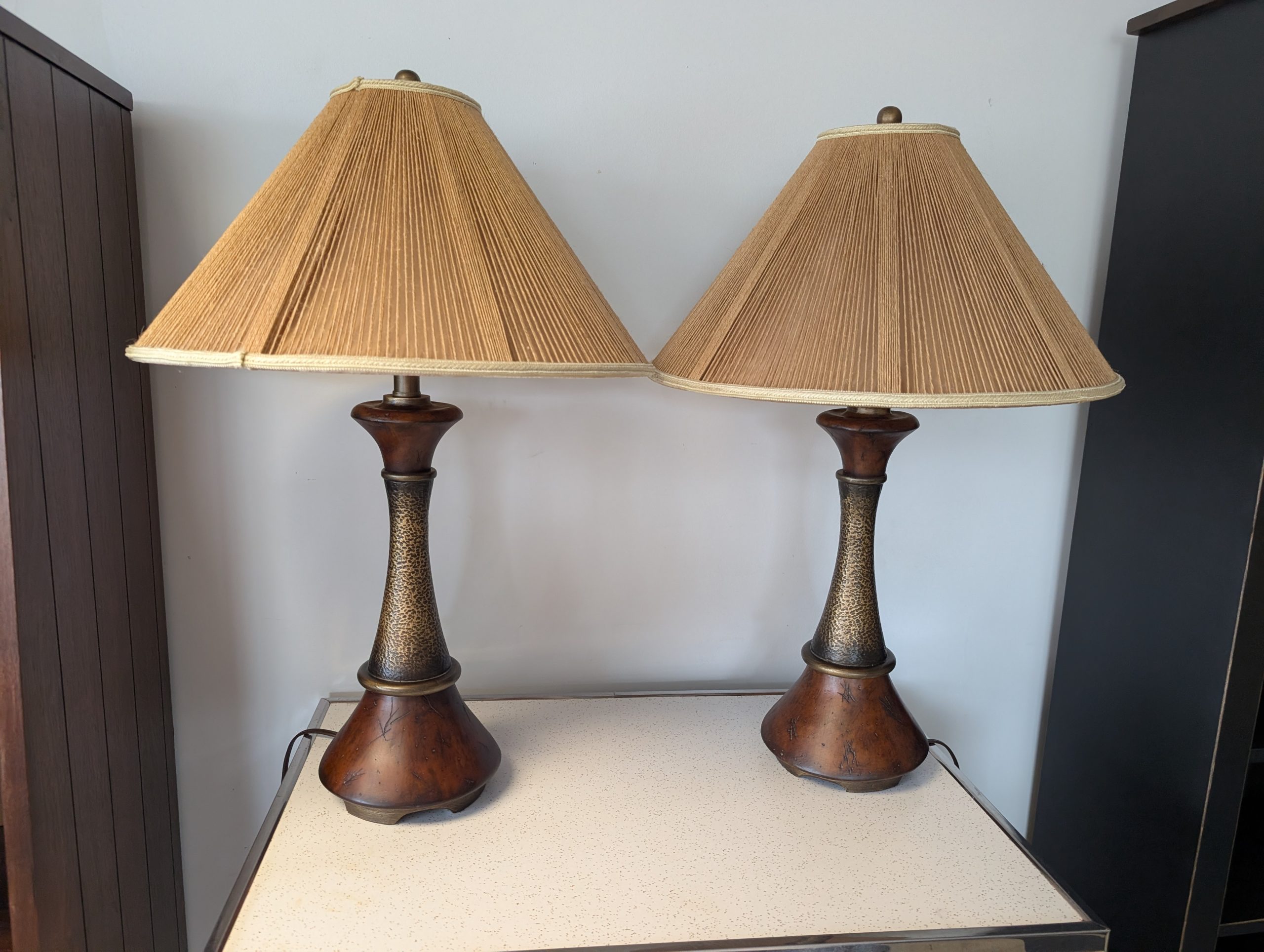 Textured Lamp Set