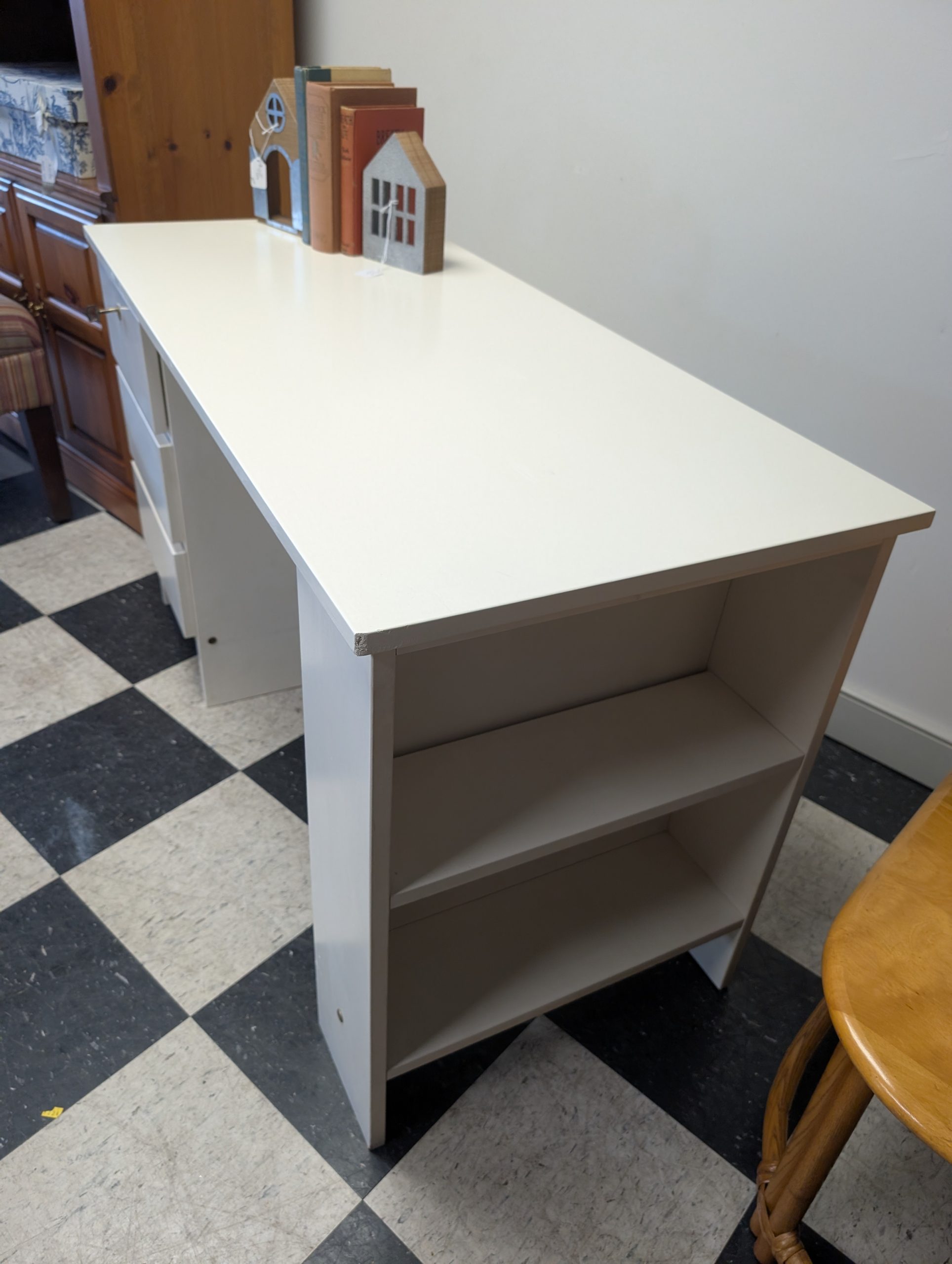 White Desk with End Panel Storage - Image 2