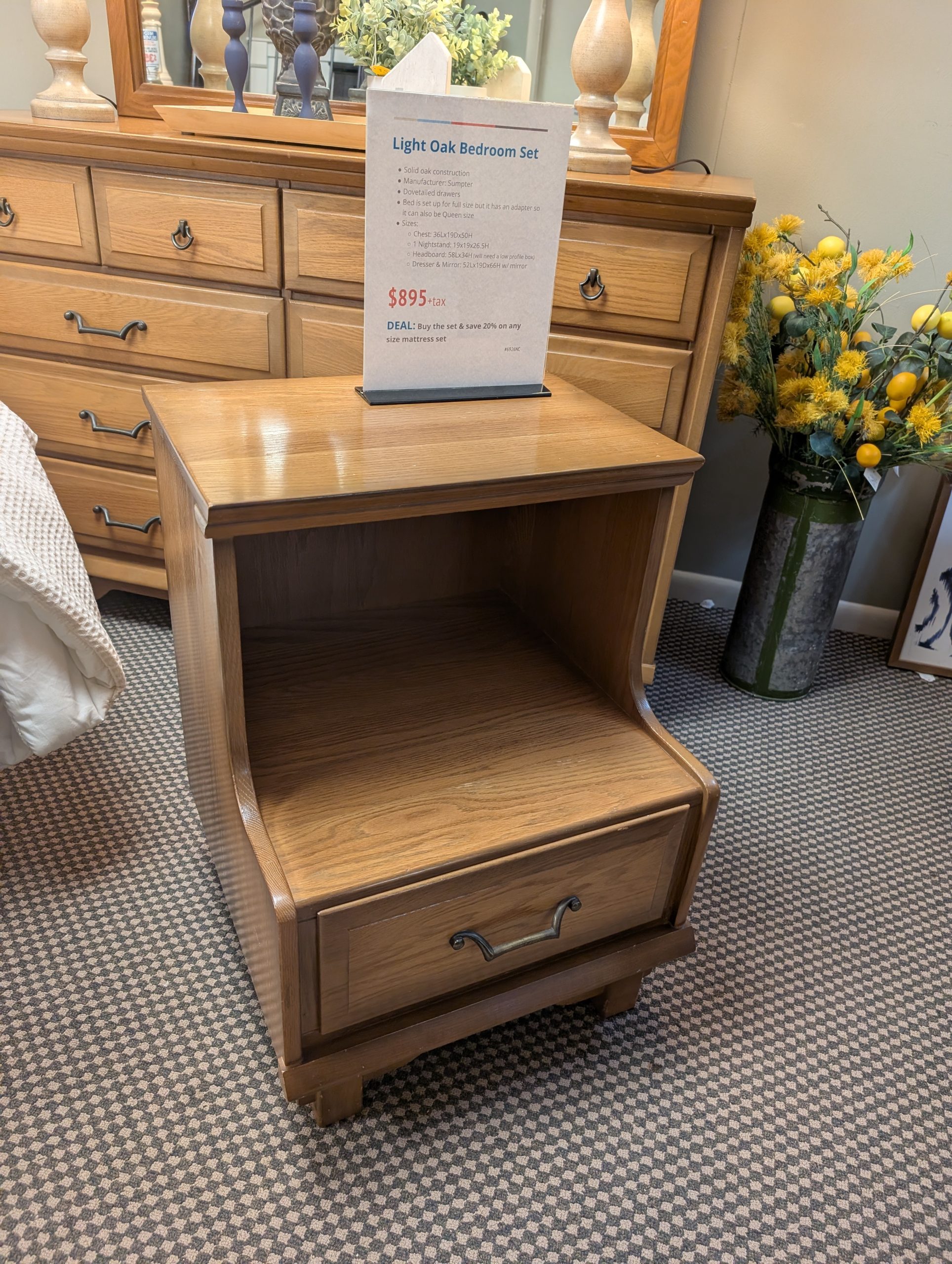 Light Oak Bedroom Set - Image 5