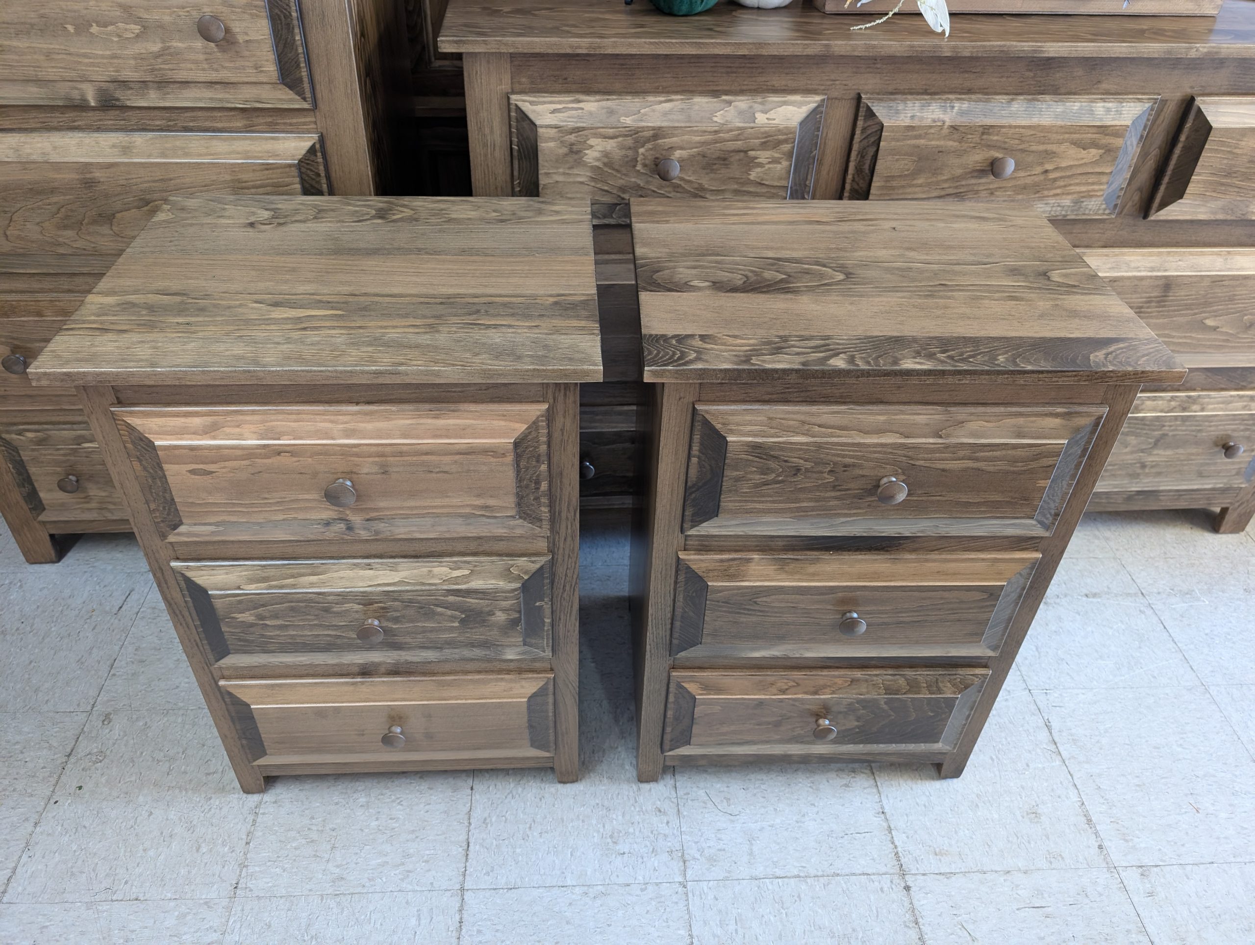 Light Brown Queen Size Bedroom Set - Image 4