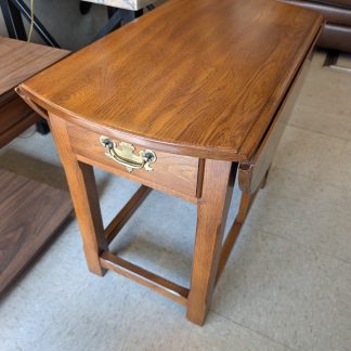 Oak PA House Drop Leaf End Table