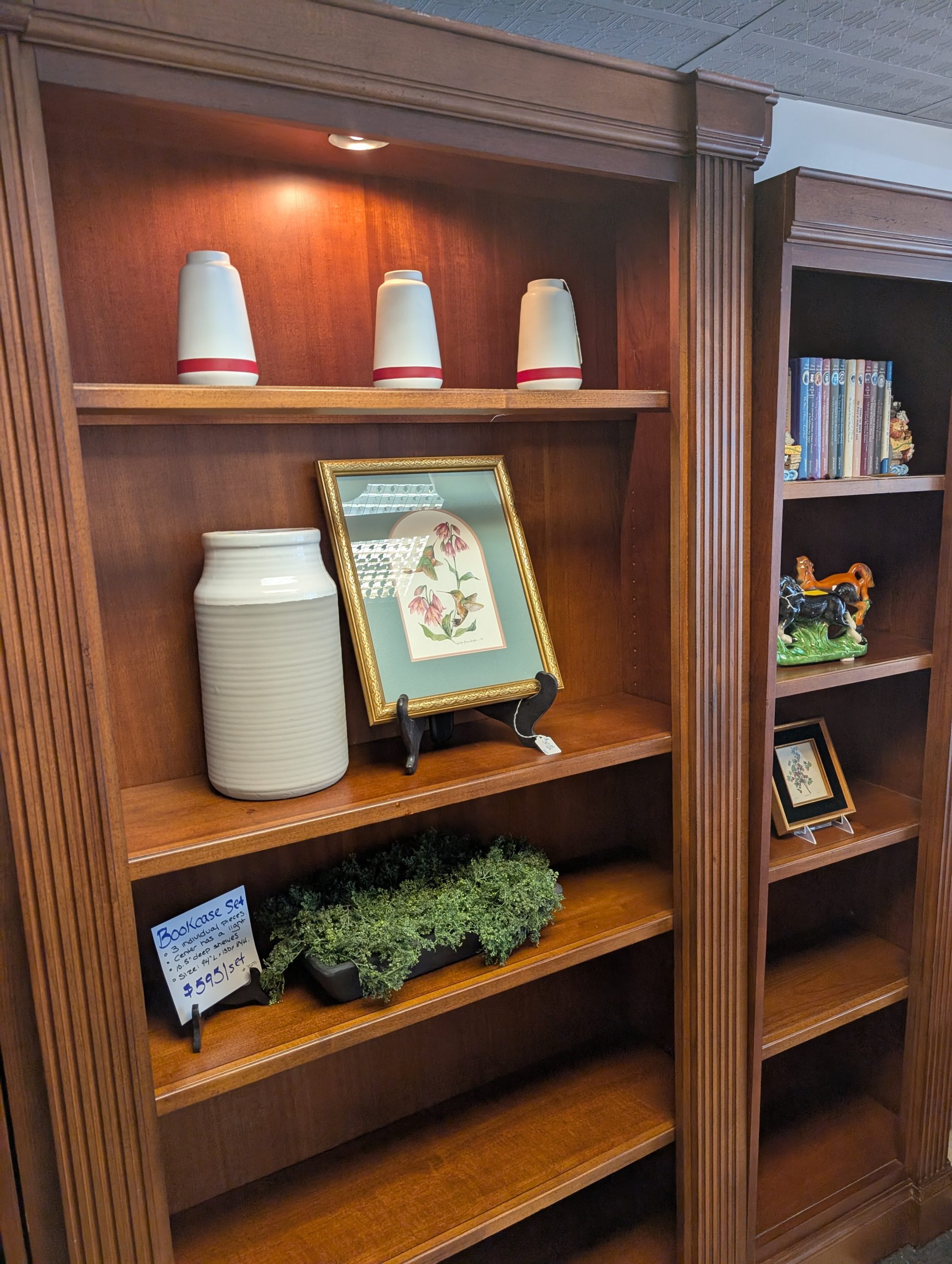Traditional 3pc Bookcase Set - Image 3