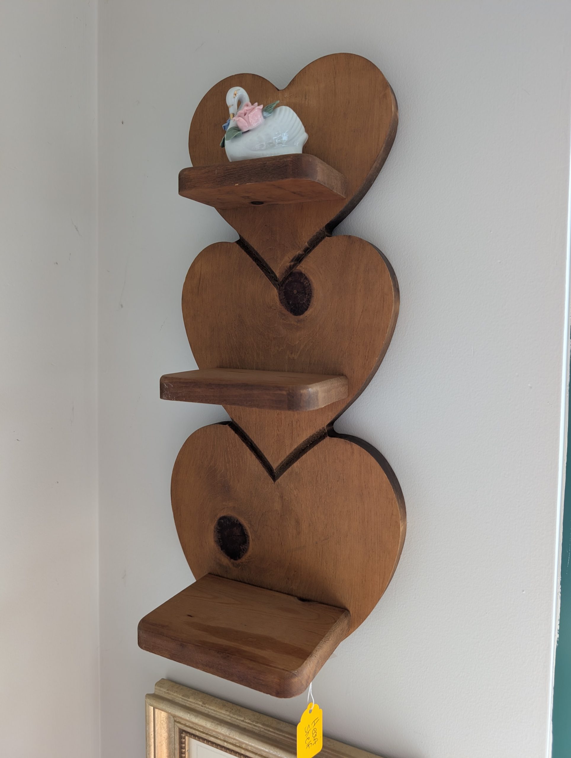 Tiered Heart Wall Shelf - Image 3