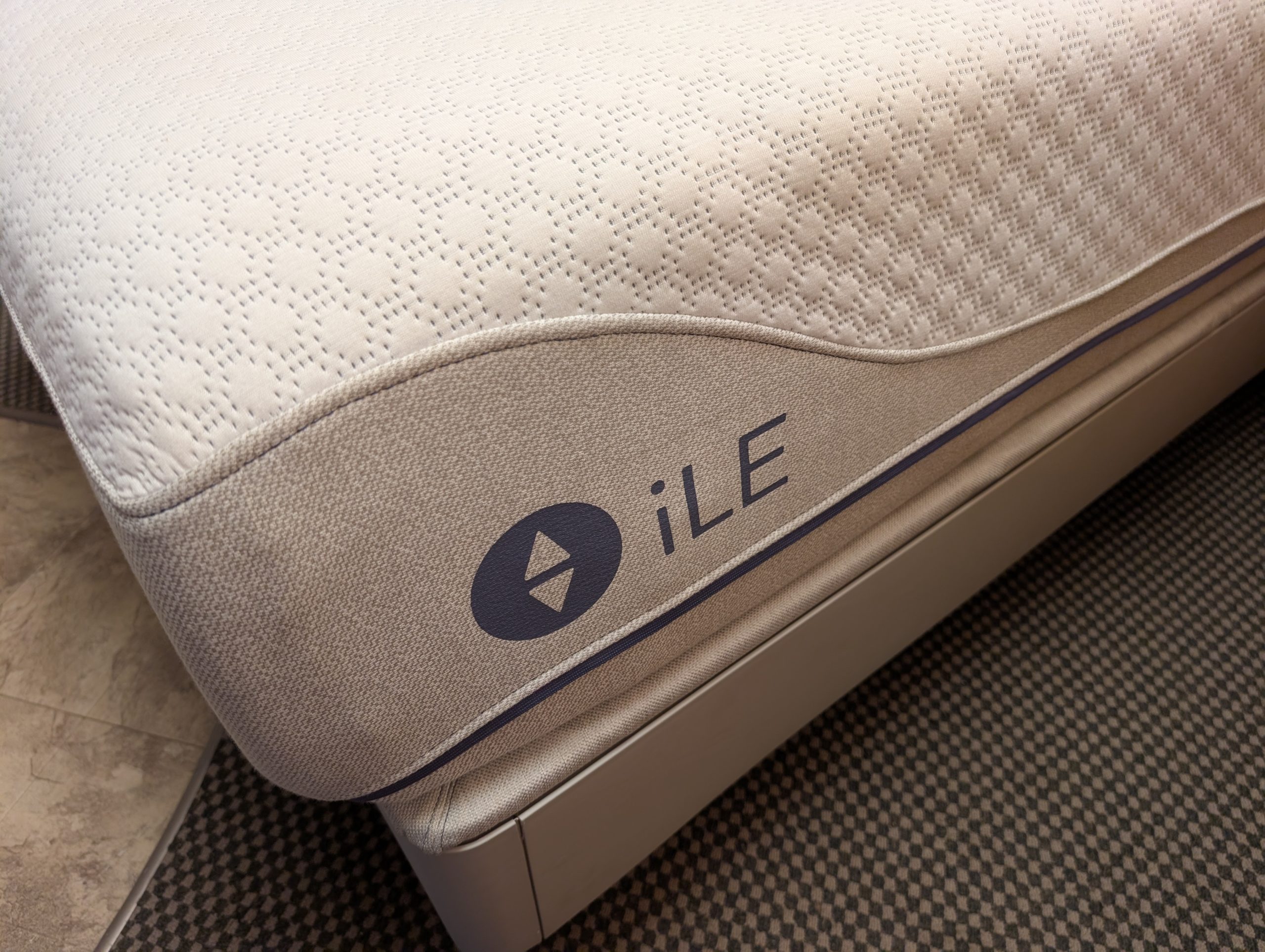 Sleep Number Full Size Bed - Image 3